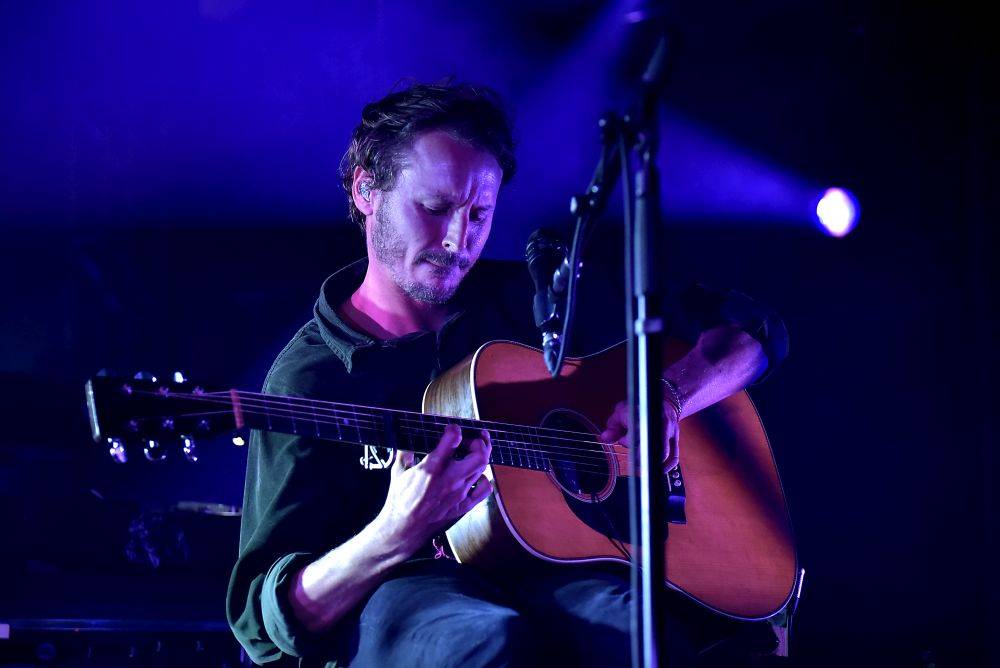 Ben Howard v Praze hned napoprvé vyprodal Lucernu