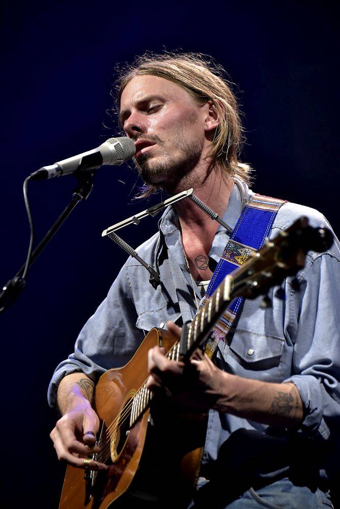 Ben Howard v Praze hned napoprvé vyprodal Lucernu