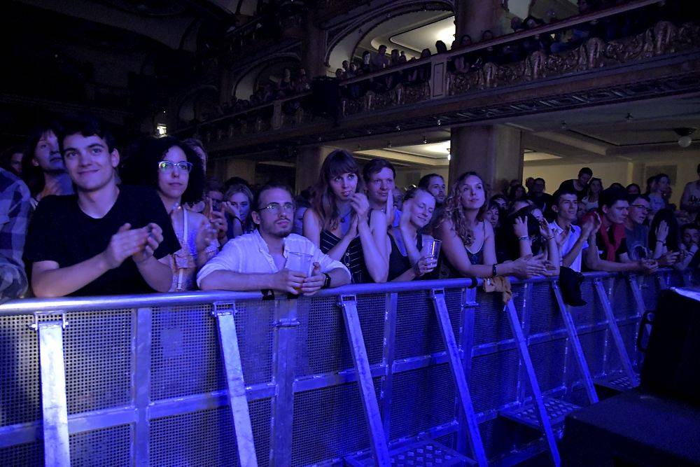 Ben Howard v Praze hned napoprvé vyprodal Lucernu