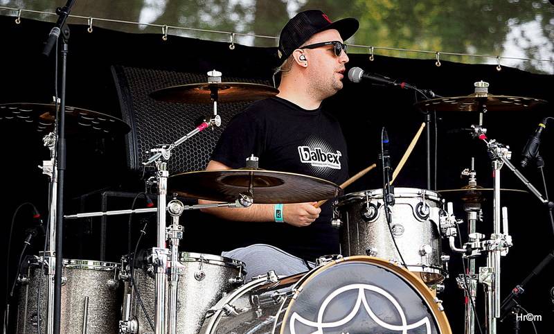 Rychtář fest: Mirai Navrátil plaval mezi diváky, Ivan Mládek připomněl nestárnoucí hity