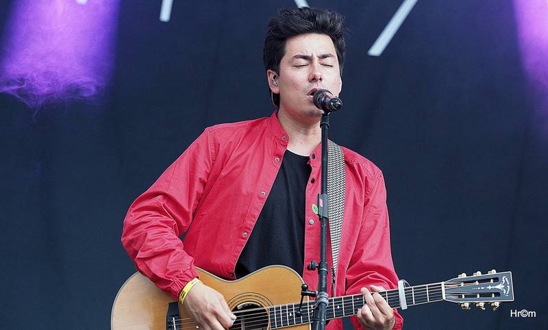 Rychtář fest: Mirai Navrátil plaval mezi diváky, Ivan Mládek připomněl nestárnoucí hity