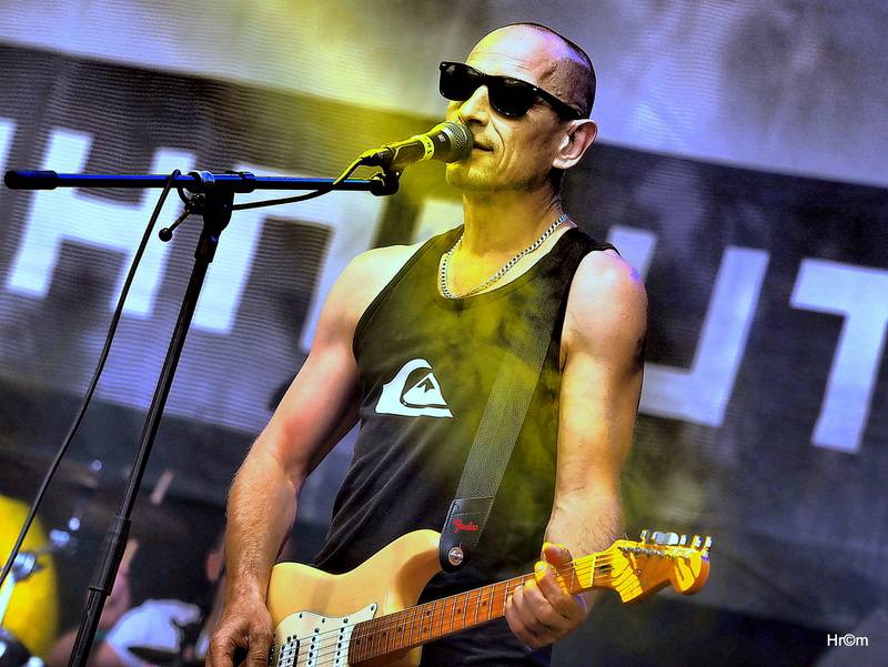 Rychtář fest: Mirai Navrátil plaval mezi diváky, Ivan Mládek připomněl nestárnoucí hity