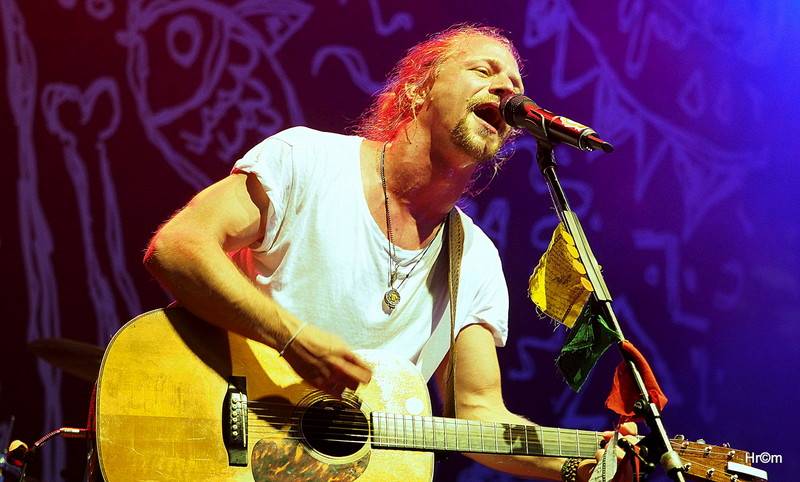 Rychtář fest: Mirai Navrátil plaval mezi diváky, Ivan Mládek připomněl nestárnoucí hity