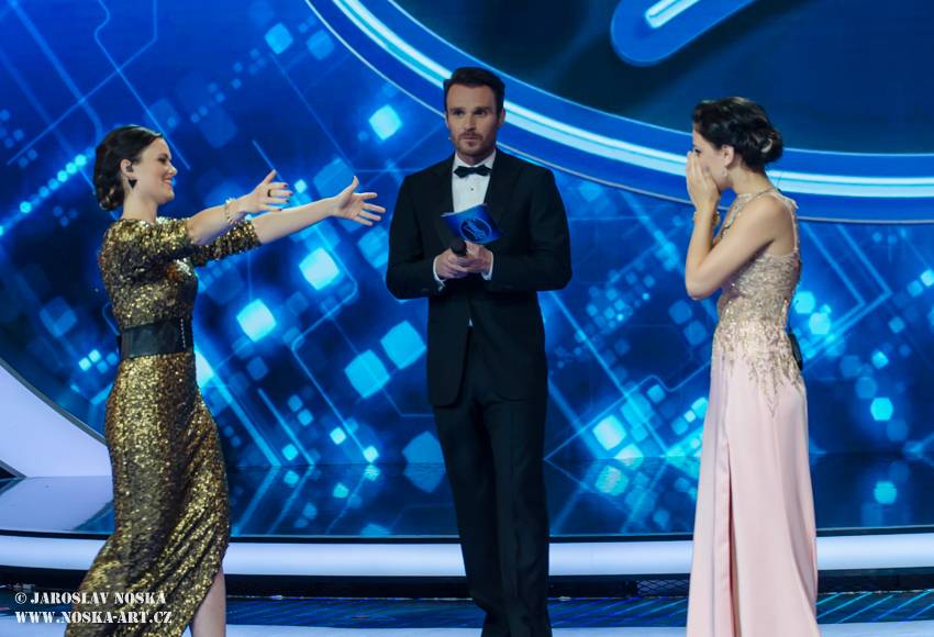 Novou SuperStar se stala favorizovaná Tereza Mašková, k vítězství ji posunula píseň Věry Špinarové