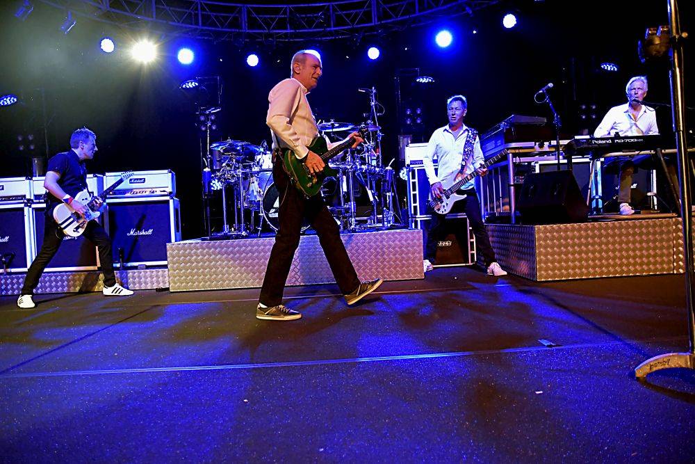 Status Quo roztančili brněnské Boby centrum legendárními hity