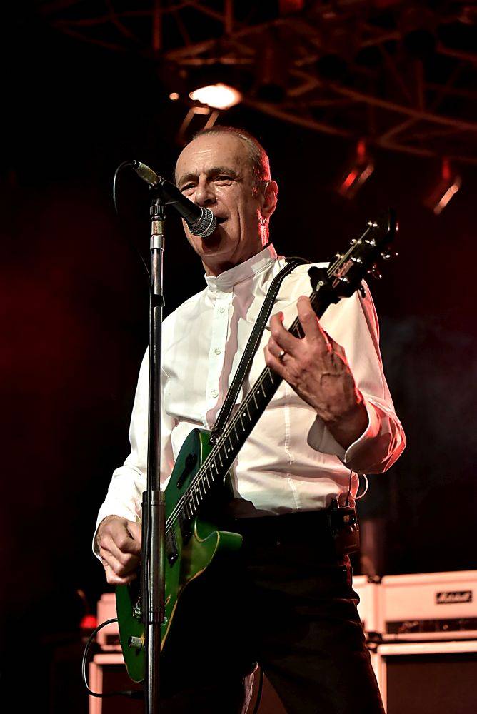 Status Quo roztančili brněnské Boby centrum legendárními hity