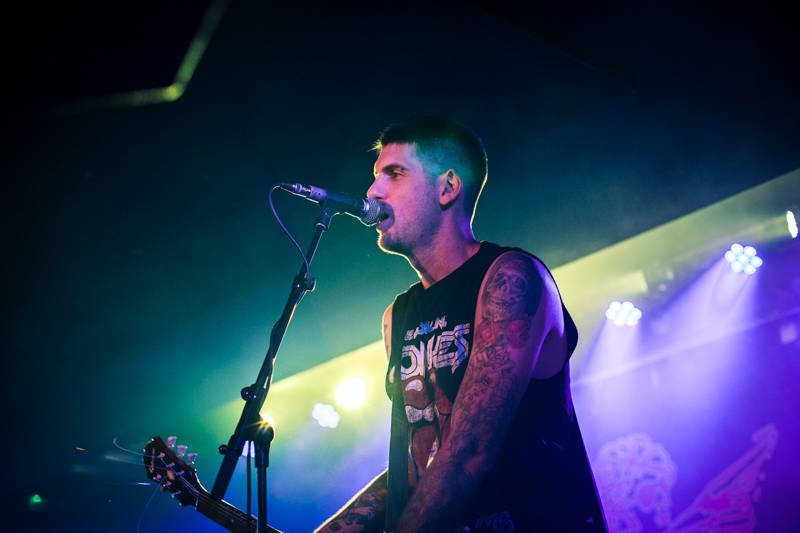 The BellRays představili pražskému publiku v Rock Café směs soulu, rocku i punku