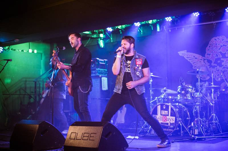 The BellRays představili pražskému publiku v Rock Café směs soulu, rocku i punku