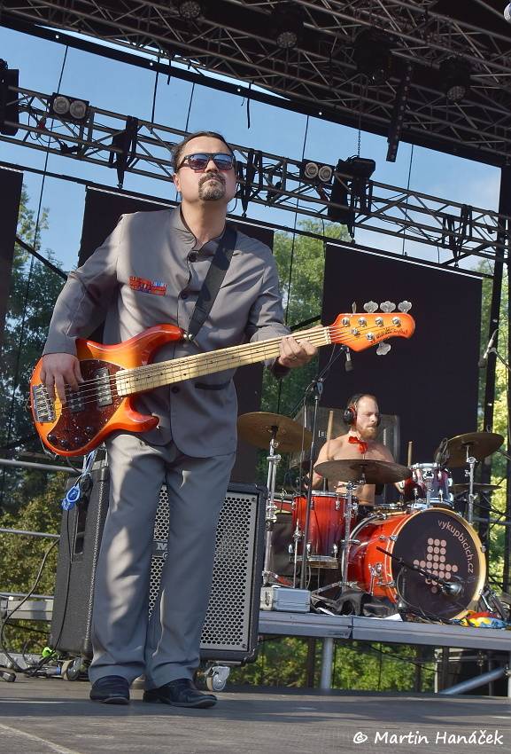 Tři sestry slavili v Plzni Kristova léta. Hráli i E!E nebo Doctor P.P.