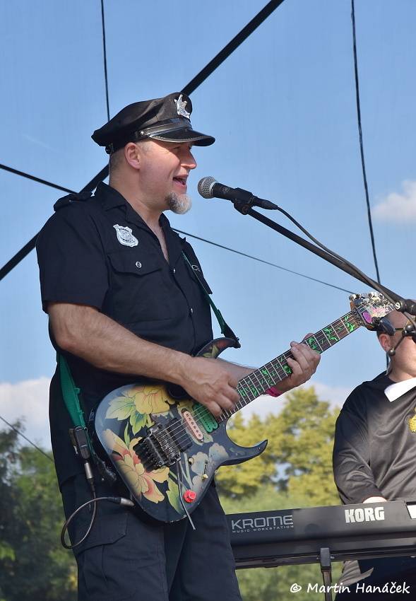 Tři sestry slavili v Plzni Kristova léta. Hráli i E!E nebo Doctor P.P.