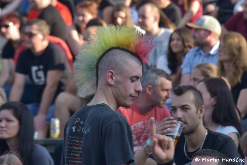 Tři sestry slavili v Plzni Kristova léta. Hráli i E!E nebo Doctor P.P.