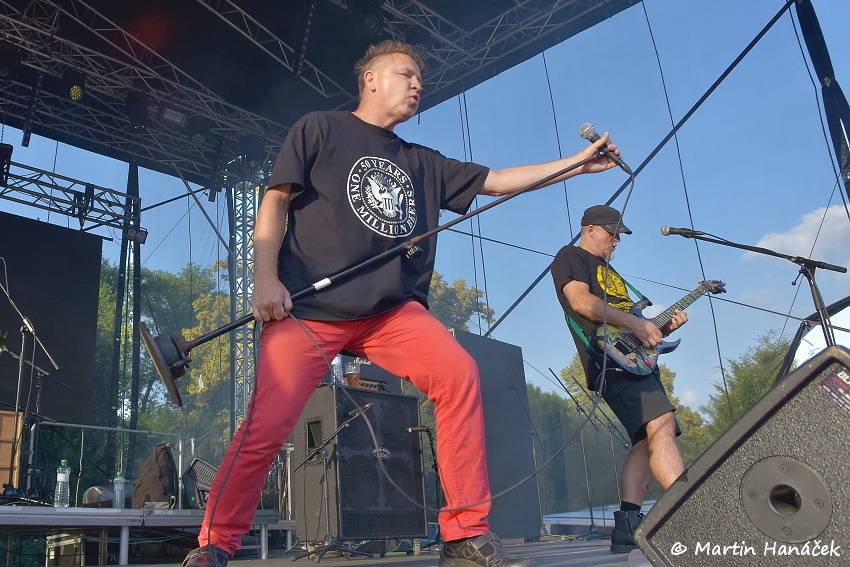 Tři sestry slavili v Plzni Kristova léta. Hráli i E!E nebo Doctor P.P.