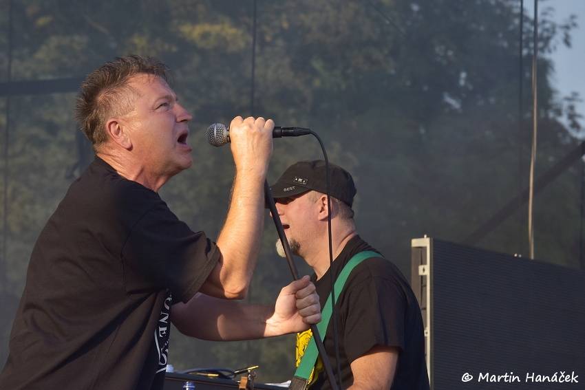 Tři sestry slavili v Plzni Kristova léta. Hráli i E!E nebo Doctor P.P.