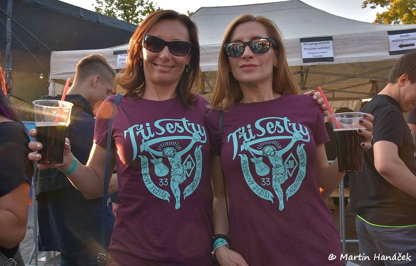 Tři sestry slavili v Plzni Kristova léta. Hráli i E!E nebo Doctor P.P.