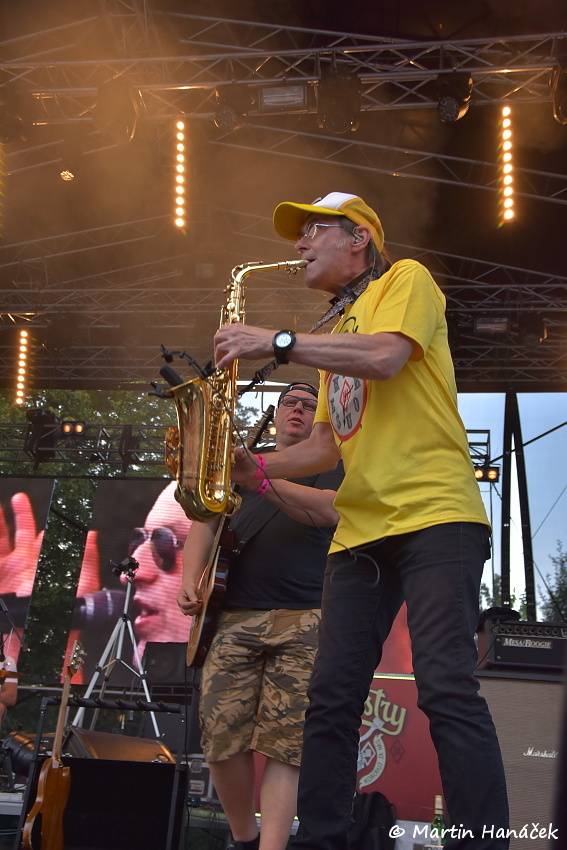 Tři sestry slavili v Plzni Kristova léta. Hráli i E!E nebo Doctor P.P.