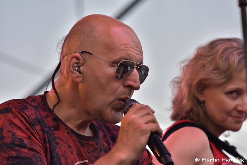 Tři sestry slavili v Plzni Kristova léta. Hráli i E!E nebo Doctor P.P.