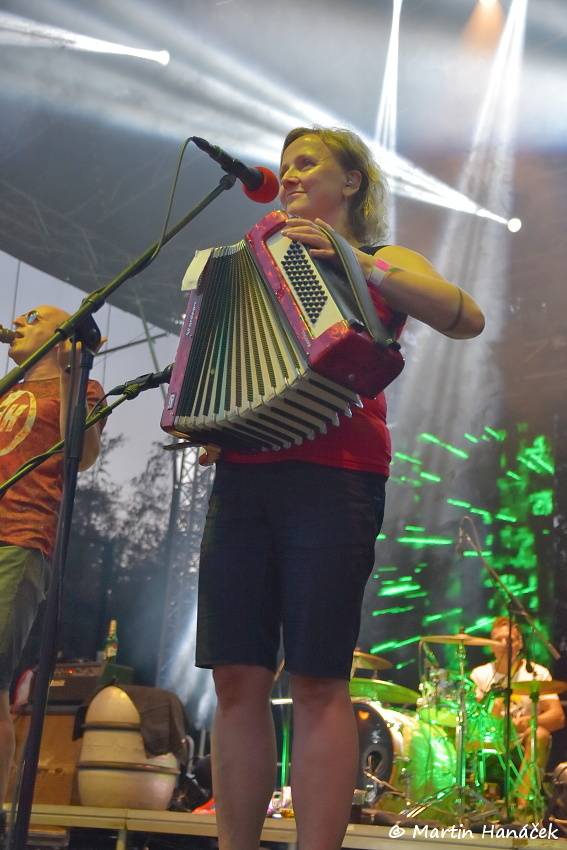 Tři sestry slavili v Plzni Kristova léta. Hráli i E!E nebo Doctor P.P.