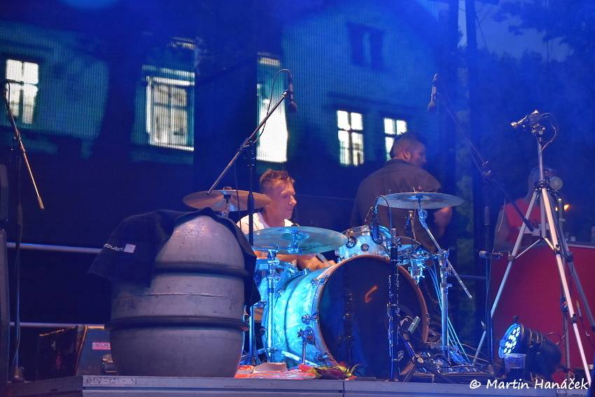 Tři sestry slavili v Plzni Kristova léta. Hráli i E!E nebo Doctor P.P.