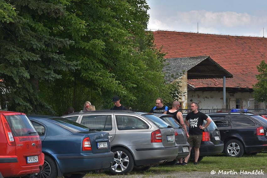 Radovan fest podruhé: Ve Vochově u Plzně zahráli Plexis, Gauneři nebo Queens Of Everything