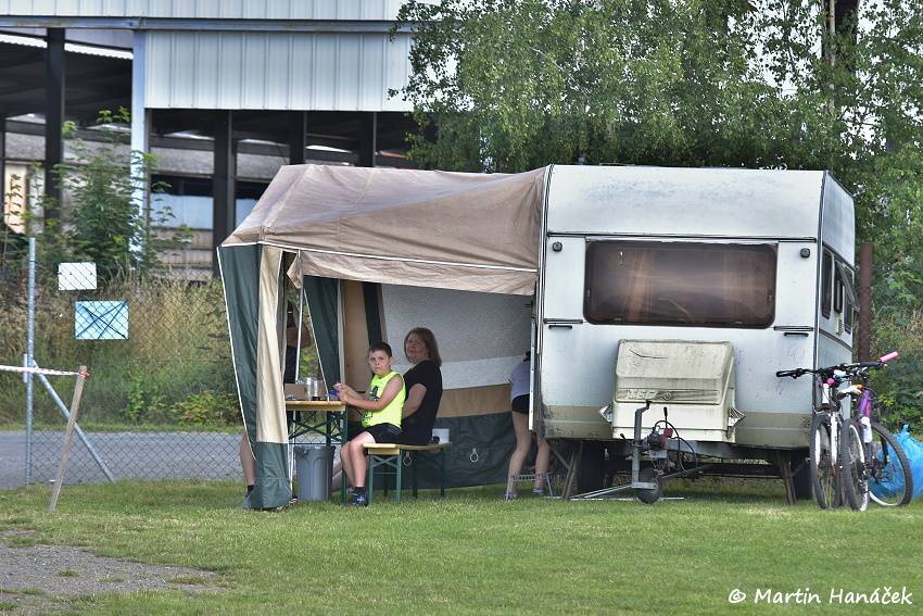 Radovan fest podruhé: Ve Vochově u Plzně zahráli Plexis, Gauneři nebo Queens Of Everything