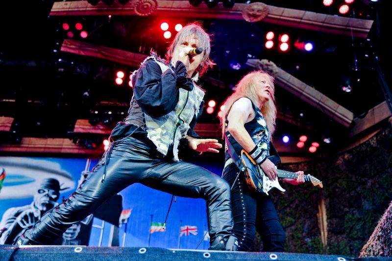 Iron Maiden po dvou letech opět zabouřili v Praze. Na letišti v Letňanech jim aplaudovalo 30 tisíc lidí