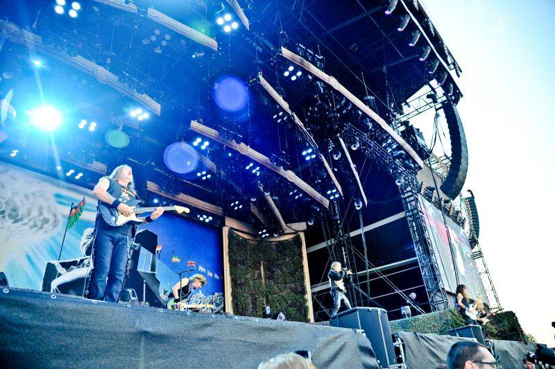 Iron Maiden po dvou letech opět zabouřili v Praze. Na letišti v Letňanech jim aplaudovalo 30 tisíc lidí