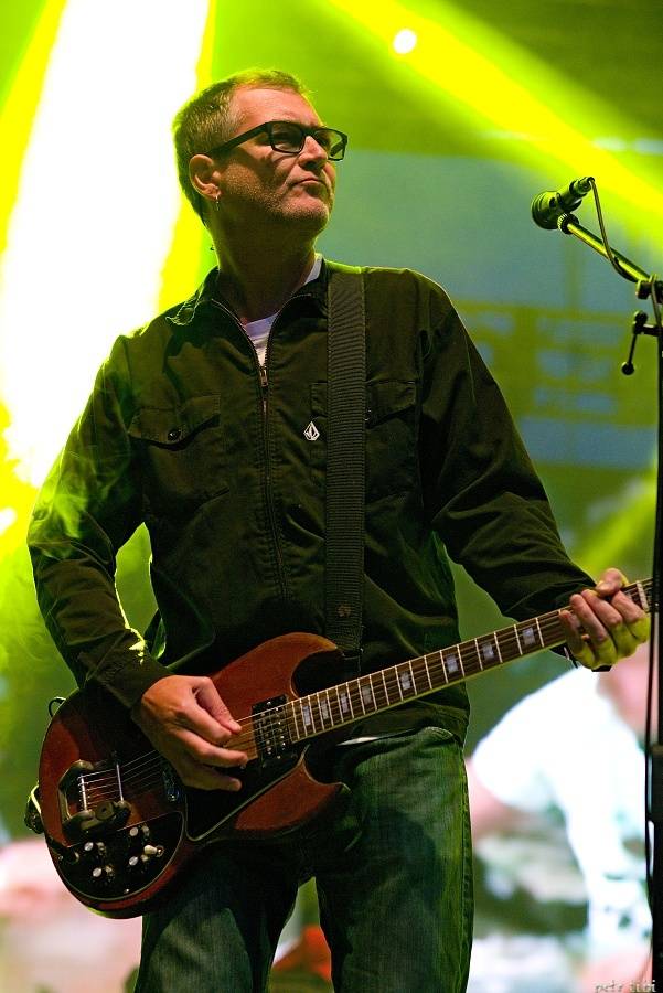 Tři sestry představili v Petrovicích nové písně. Zahráli i Visací zámek nebo Doctor P.P.