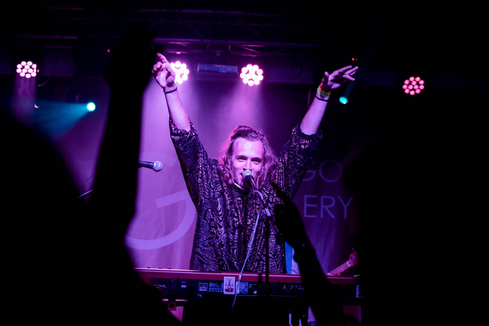 Ježfest na Cargo Gallery ovládli Klara And The Pop nebo bizarní Bert & Friends