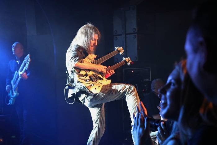 Superskupina Sons Of Apollo oslnila pražský klub Futurum