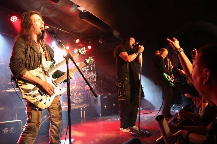 Superskupina Sons Of Apollo oslnila pražský klub Futurum