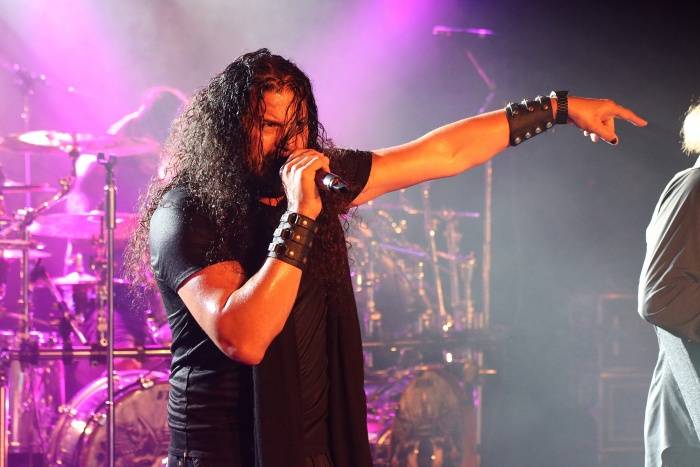 Superskupina Sons Of Apollo oslnila pražský klub Futurum