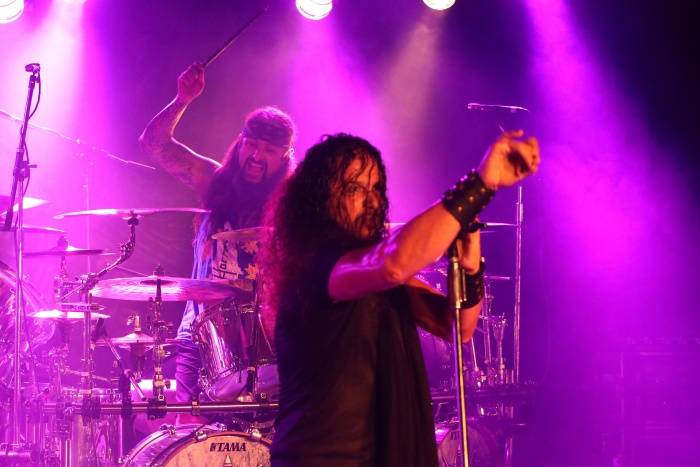 Superskupina Sons Of Apollo oslnila pražský klub Futurum