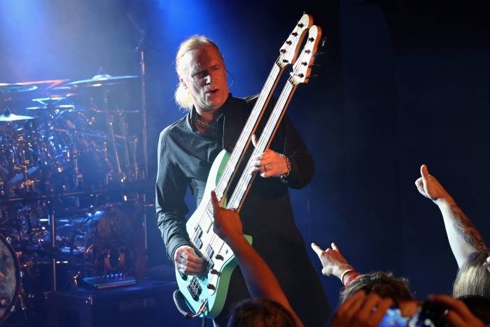 Superskupina Sons Of Apollo oslnila pražský klub Futurum