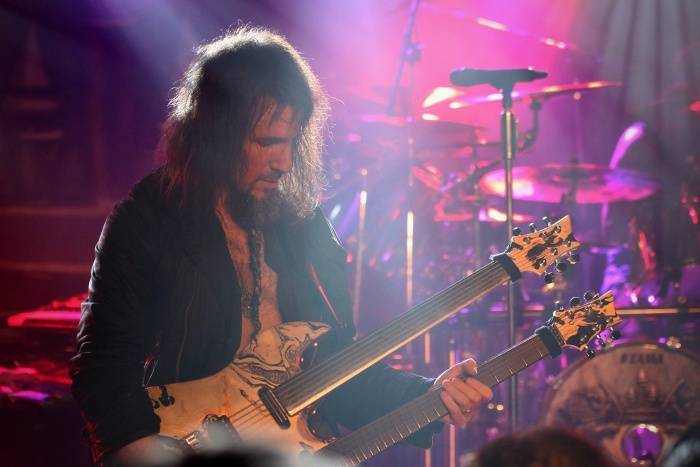 Superskupina Sons Of Apollo oslnila pražský klub Futurum