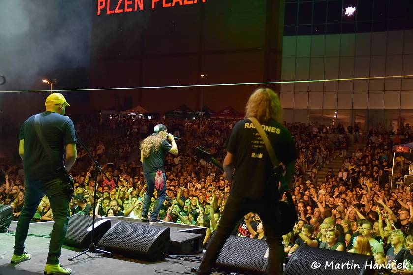 Rock In Plzeň: Harlej, Horkýže slíže a Trautenberk rozdováděli západočeské fanoušky