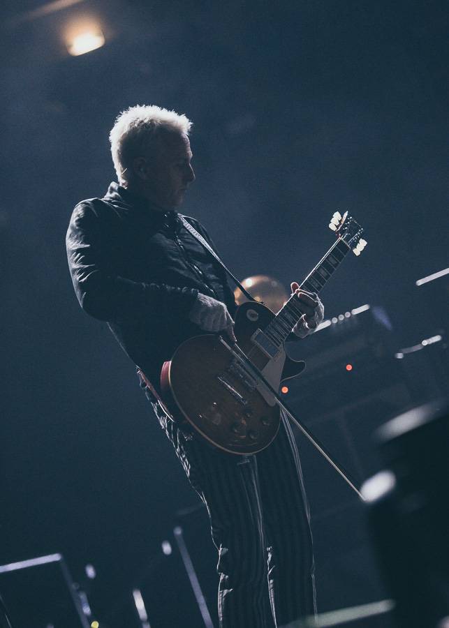 Pearl Jam zasypali O2 arenu nekompromisní smrští grungeových hitů 