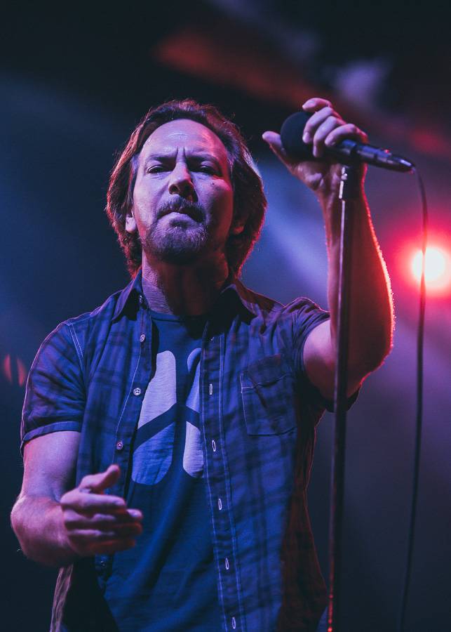 Pearl Jam zasypali O2 arenu nekompromisní smrští grungeových hitů 
