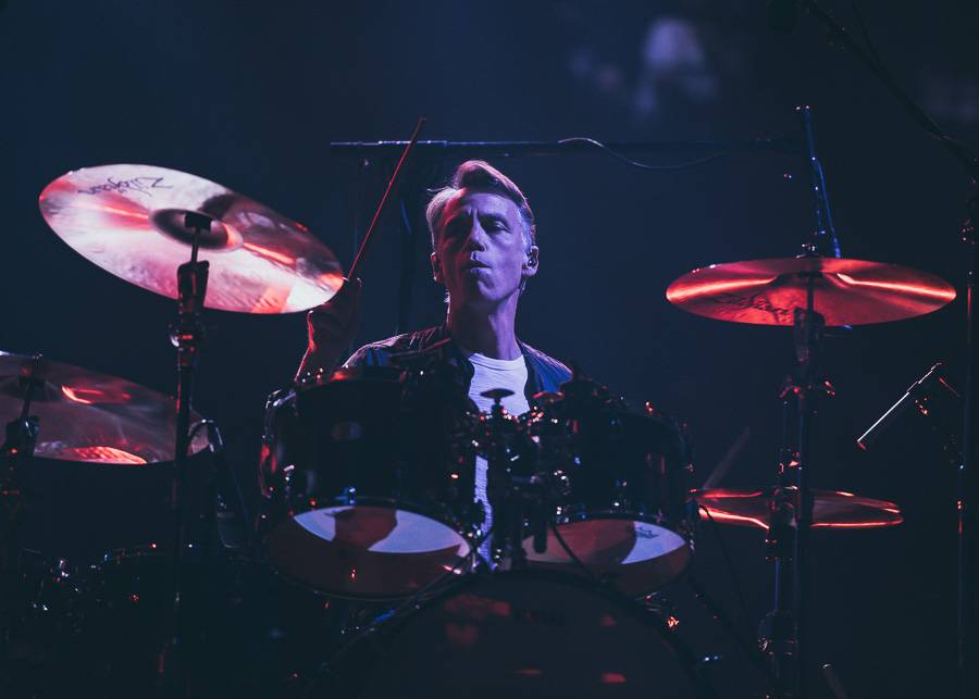 Pearl Jam zasypali O2 arenu nekompromisní smrští grungeových hitů 