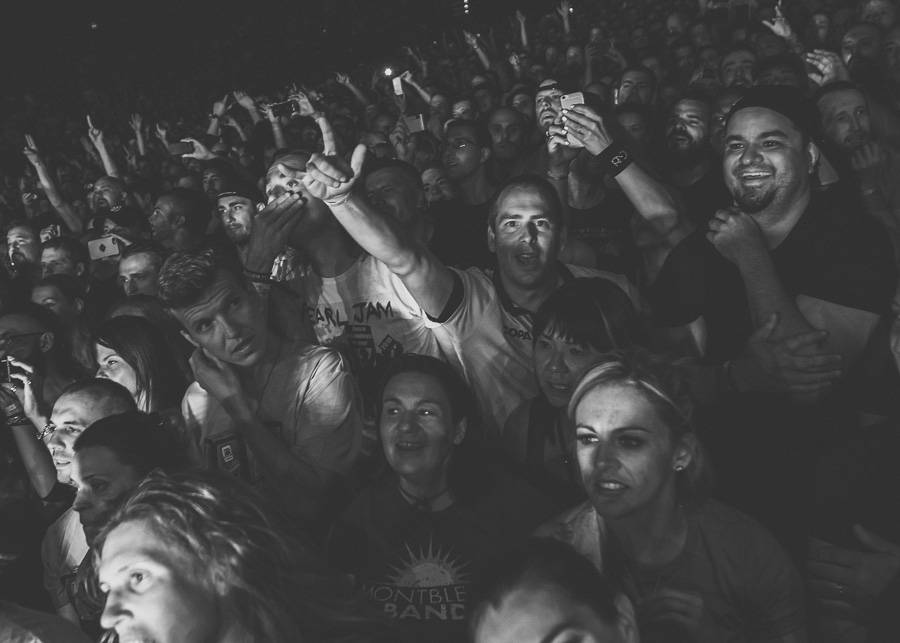 Pearl Jam zasypali O2 arenu nekompromisní smrští grungeových hitů 