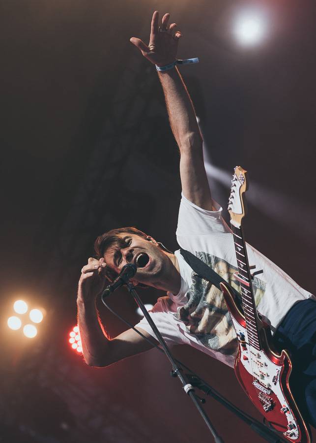 V první den Rock for People vystoupili The Kooks, Enter Shikari nebo The Vaccines