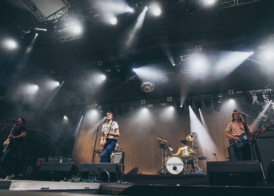 V první den Rock for People vystoupili The Kooks, Enter Shikari nebo The Vaccines