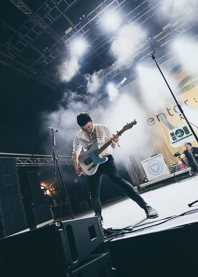 V první den Rock for People vystoupili The Kooks, Enter Shikari nebo The Vaccines