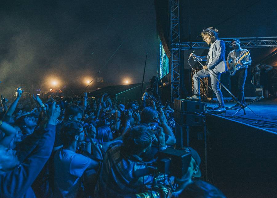 V první den Rock for People vystoupili The Kooks, Enter Shikari nebo The Vaccines