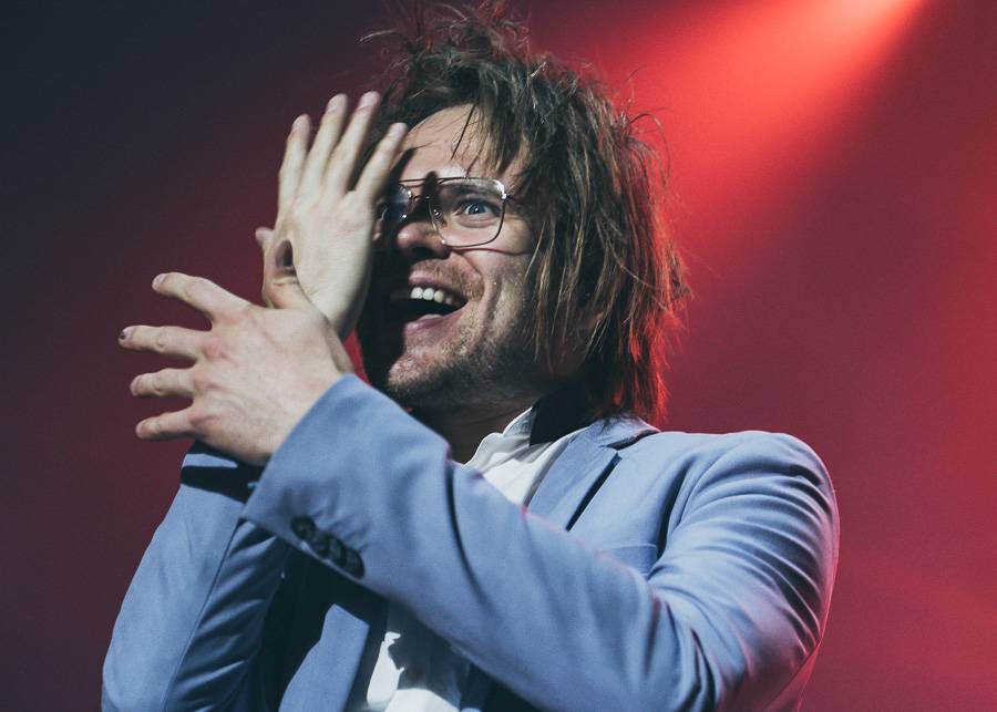 V první den Rock for People vystoupili The Kooks, Enter Shikari nebo The Vaccines