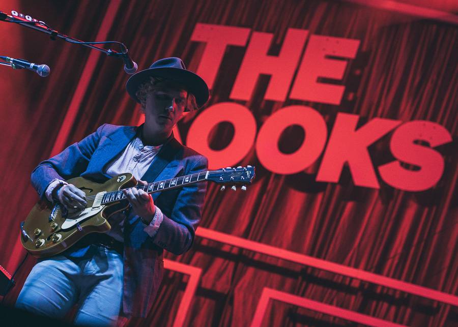 V první den Rock for People vystoupili The Kooks, Enter Shikari nebo The Vaccines