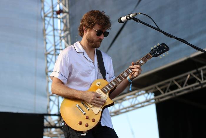 Festival Rock for People se v první den těšil slunečnému počasí, hráli Enter Shikari nebo The Kooks