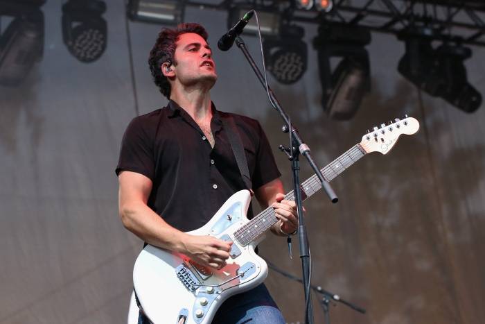 Festival Rock for People se v první den těšil slunečnému počasí, hráli Enter Shikari nebo The Kooks