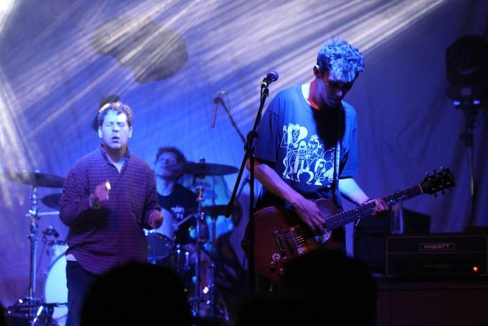 Festival Rock for People se v první den těšil slunečnému počasí, hráli Enter Shikari nebo The Kooks