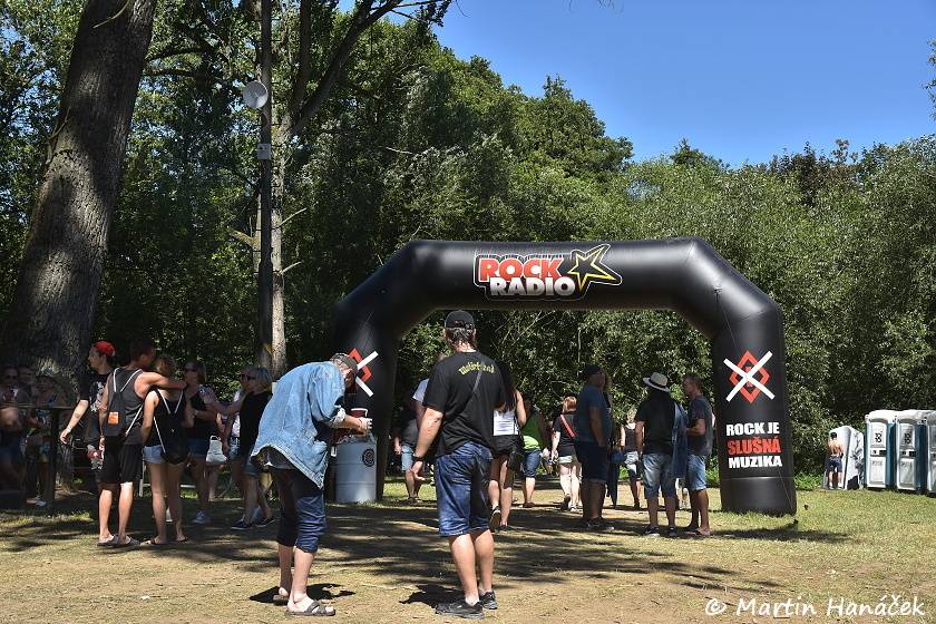 Pekelný ostrov Holýšov: Pod kotlem přikládali Uriah Heep, Alkehol, Chinaski nebo Horkýže slíže