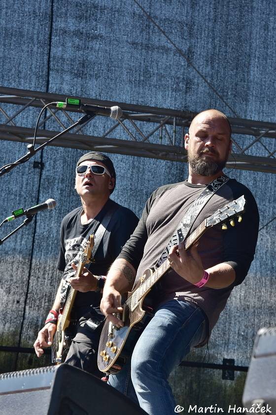 Pekelný ostrov Holýšov: Pod kotlem přikládali Uriah Heep, Alkehol, Chinaski nebo Horkýže slíže